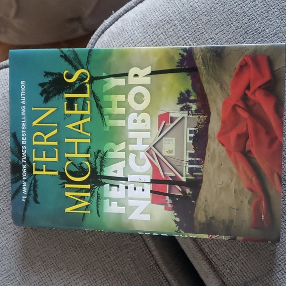 Book - Picture 1 of 3